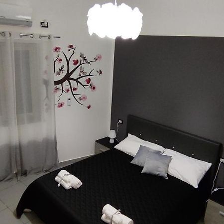 Casa Vacanze Campanella - Apartment At The Zisa Palermo Eksteriør bilde